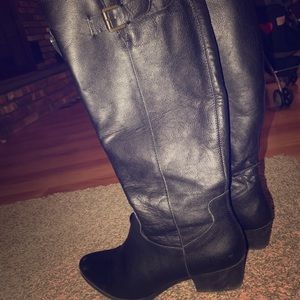 Bandolino Black Boots